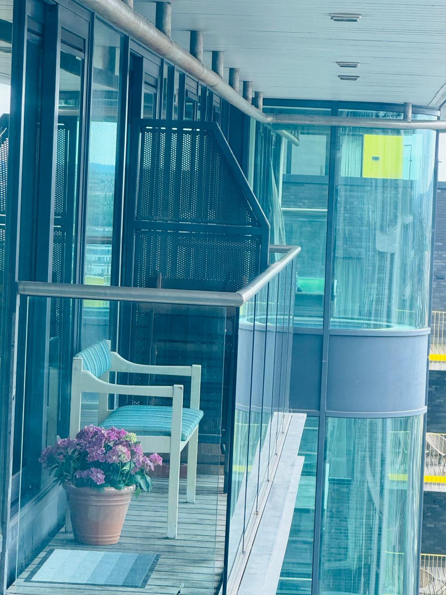 Modern 2Bed 2Bath Apartment Canary Wharf - Upto 5 Person Londres Extérieur photo
